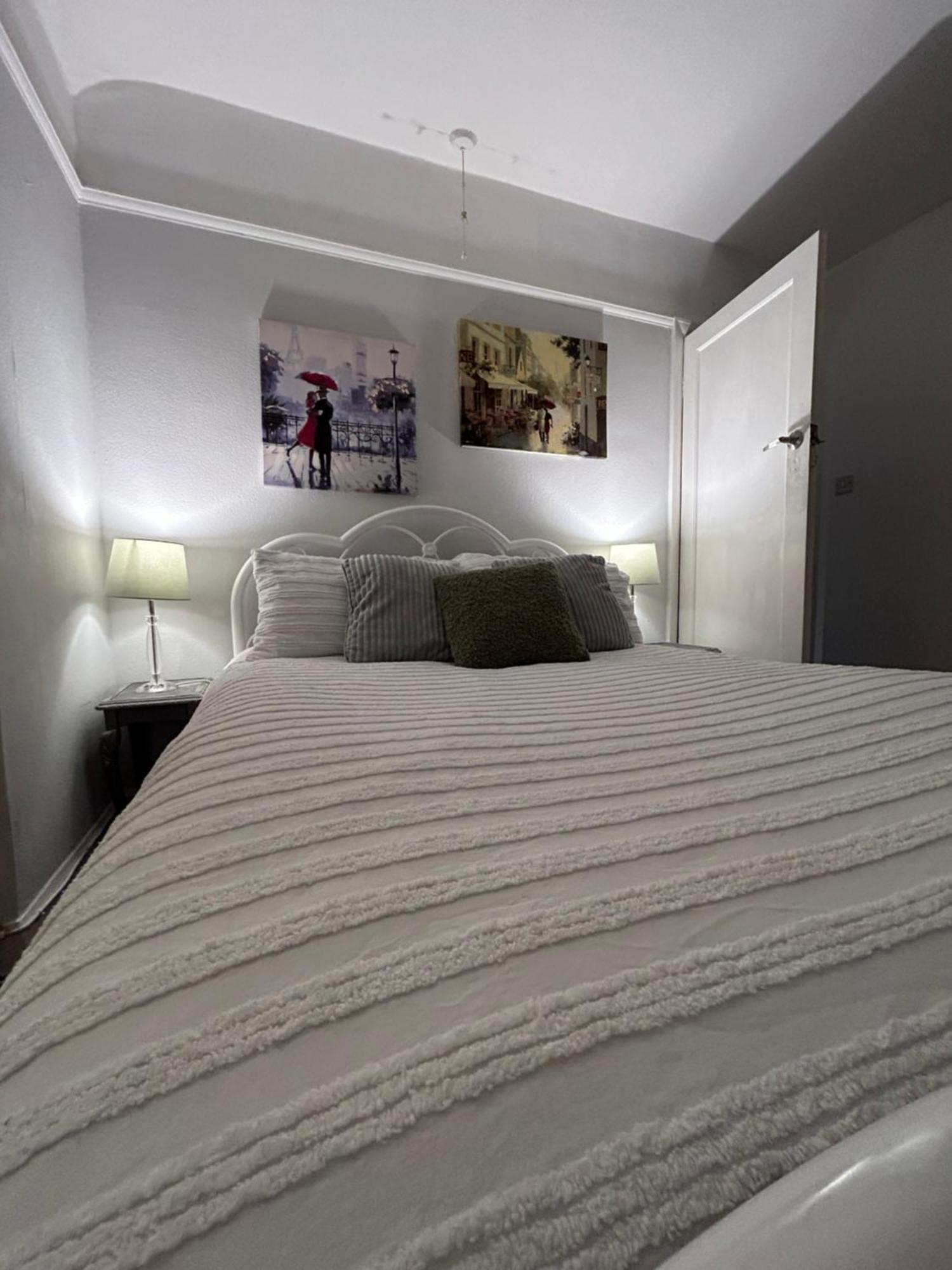 Apartament Redditch Rest Near Town Centre & Transport Links Zewnętrze zdjęcie